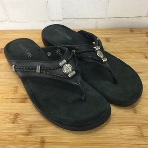 Minnetonka Silverthorne Thong Sandals Sz 10 Black